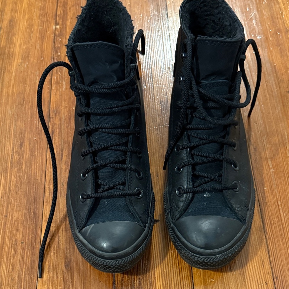 Women’s Black Lace-Up Boots - Classic High-Top Style